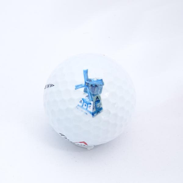 17341GOLFBAL__ELVIS