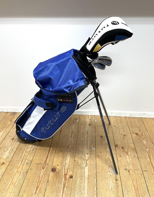 FUTURE_JUNIOR_BLUE_SET_LH_1
